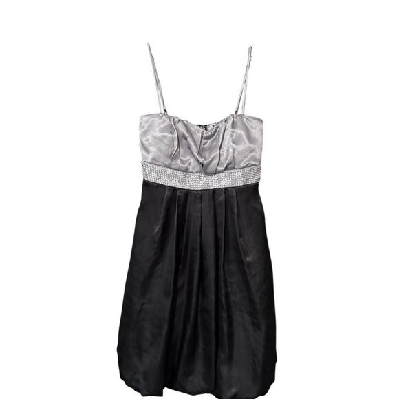 Speechless Silver and Black Mini Dress - Picture 2 of 2